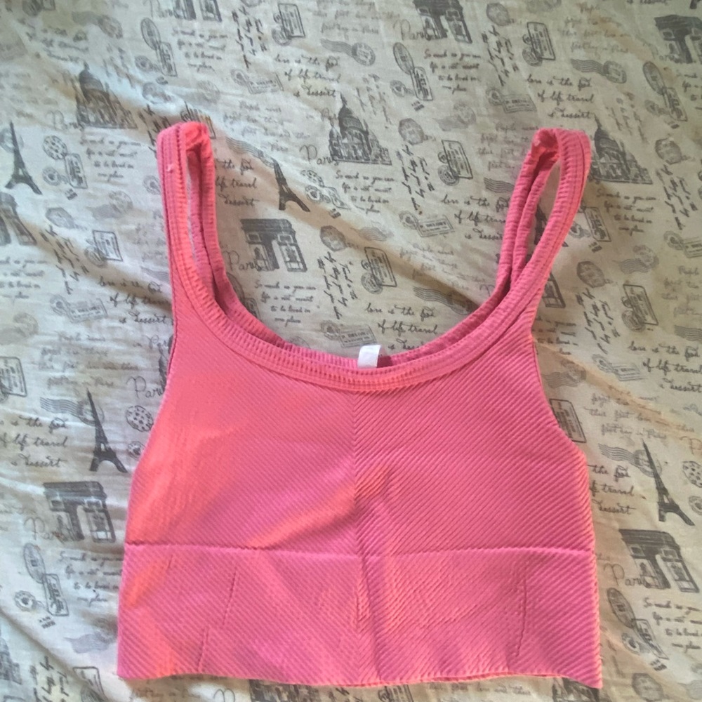 hot pink nikibiki cropped tank